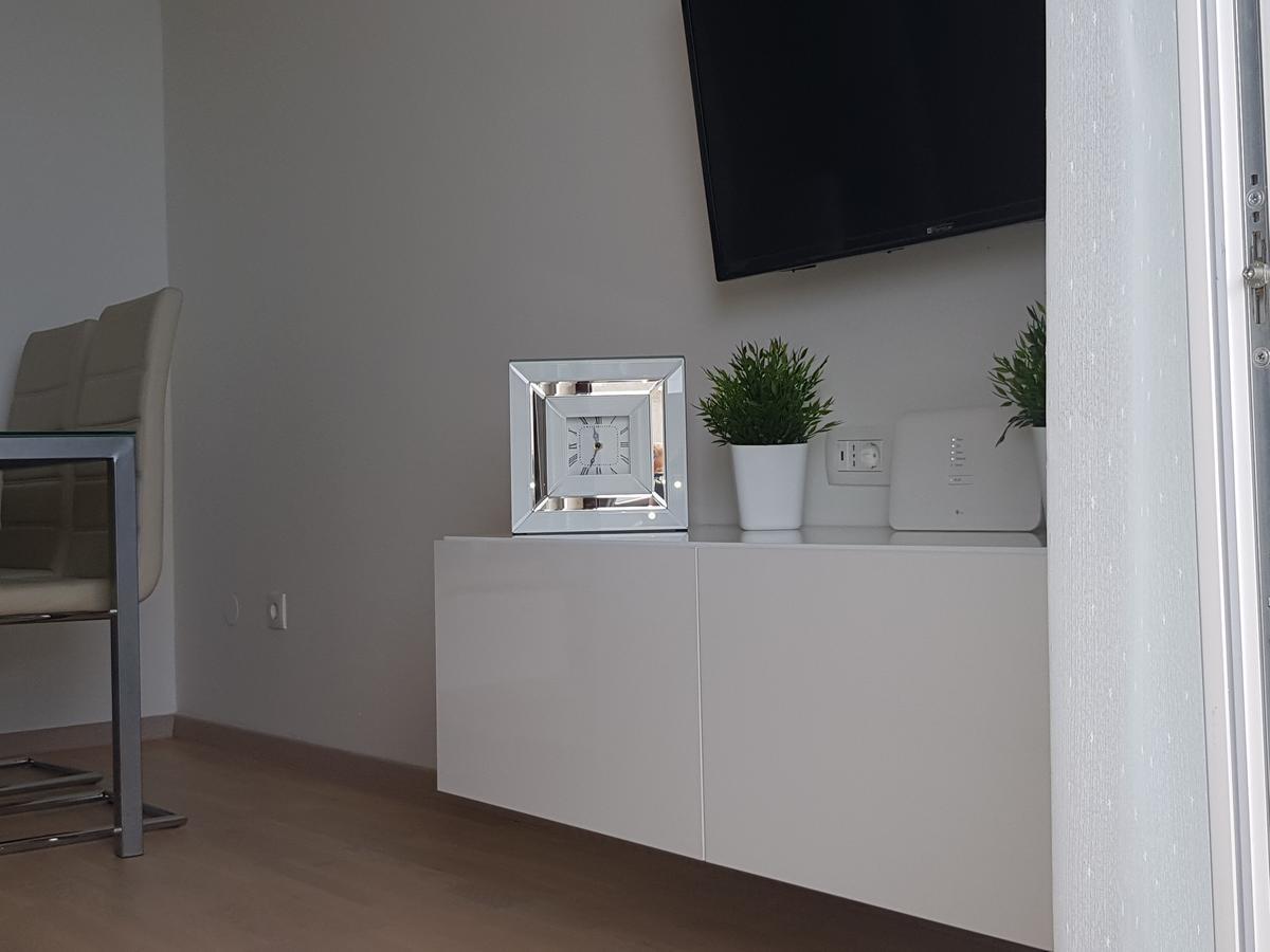 פודסטראנה Apartments Petricevic מראה חיצוני תמונה